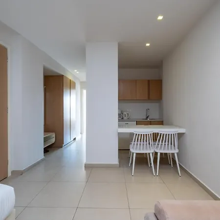 Hotell Dimitrios Adults Friendly 14 4*
